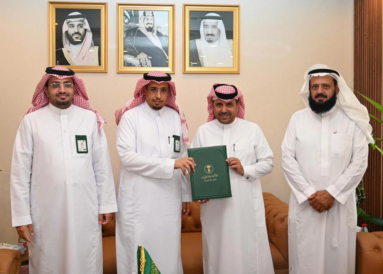 تخصيص 250 ألف متر مربع لمشروع دواجن في الليث بعقد 19 عامًا
